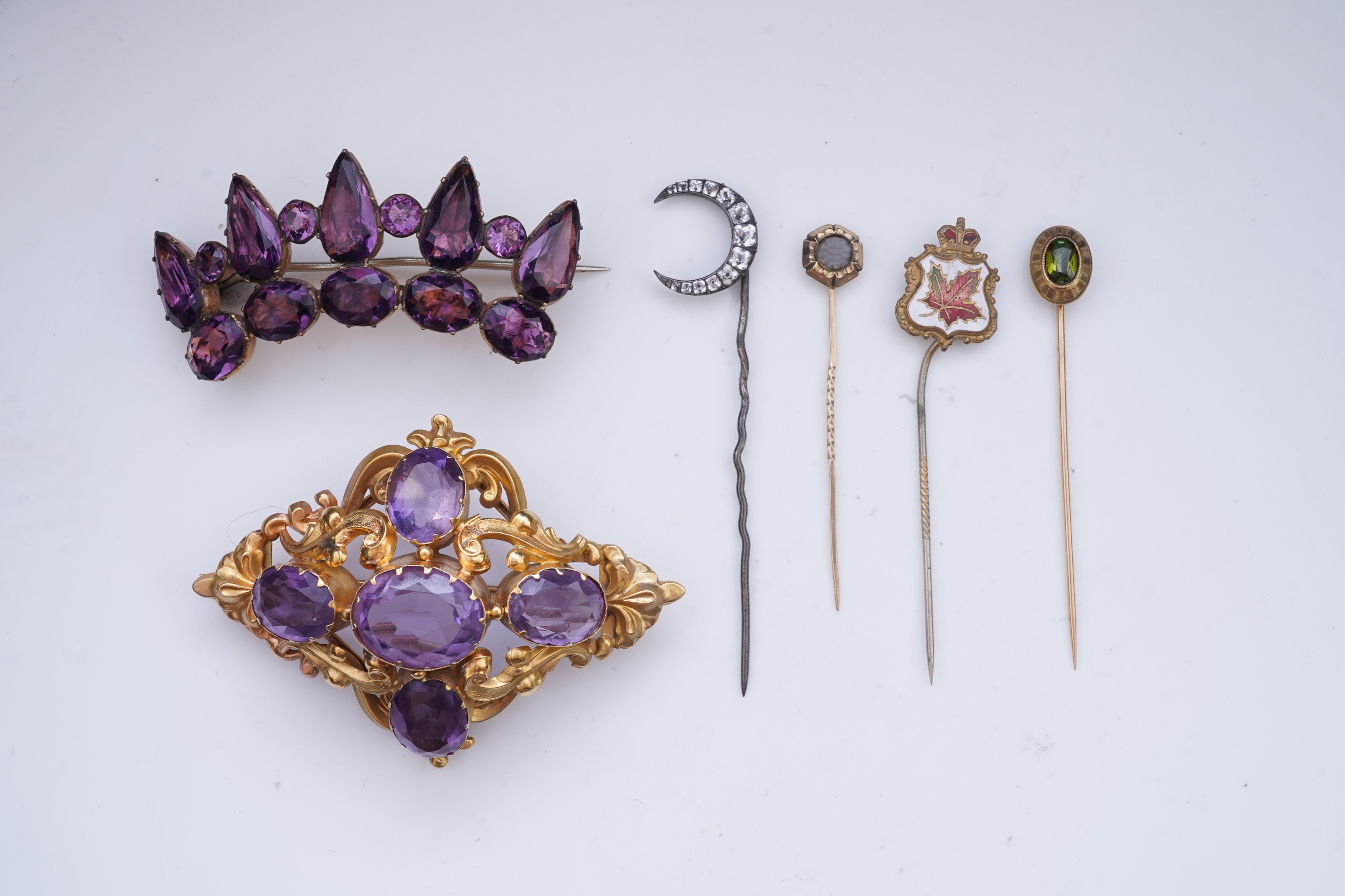 A collection of jewels including a Georgian paste brooch, early 19th century